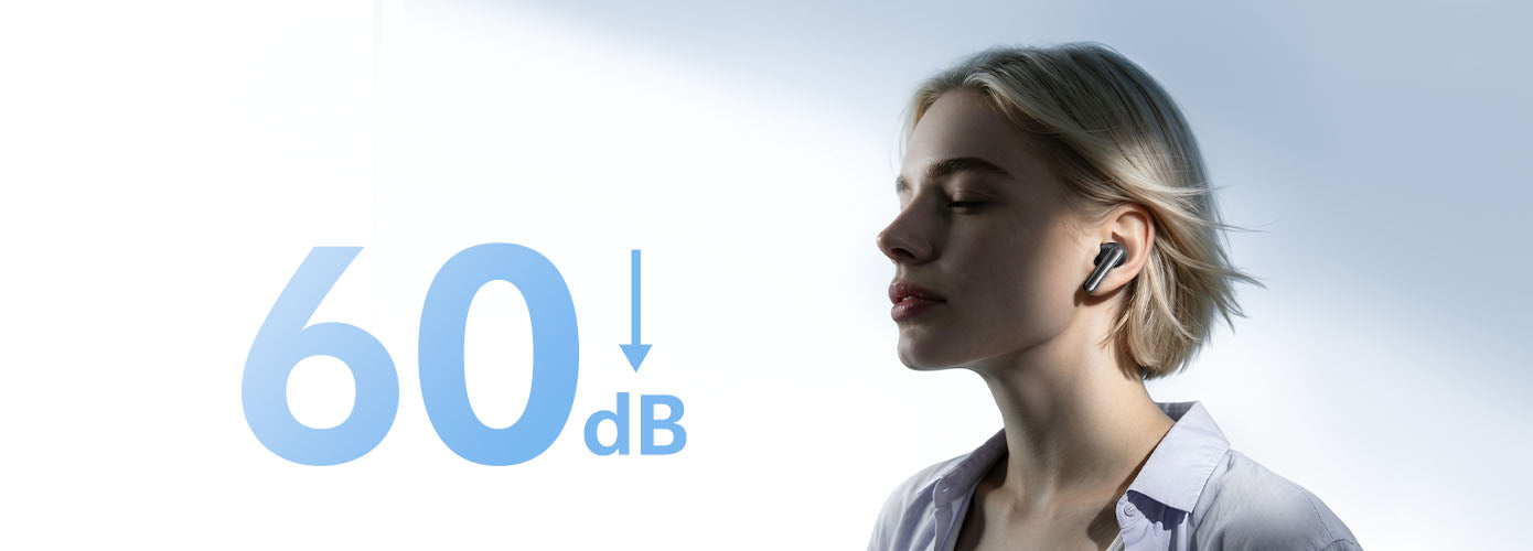 Donna con cuffie Bluetooth, cancellazione del rumore da 60 dB – ideale per lavorare concentrati in ufficio.