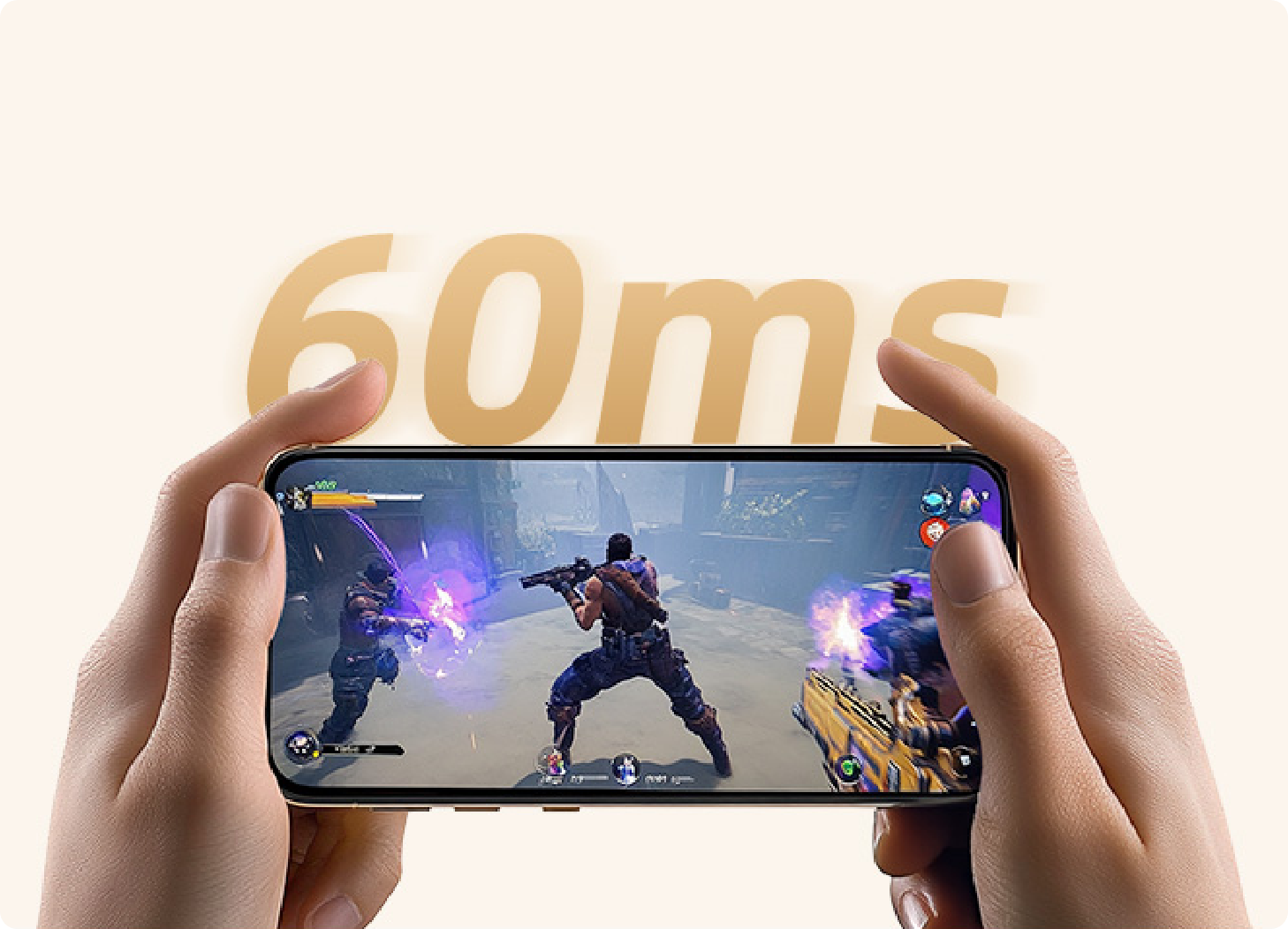 Mani che tengono uno smartphone durante il gioco con tempo di reazione di 60 ms, gioco sparatutto ricco di azione sul display.