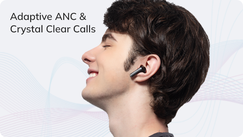 Uomo con auricolare wireless, ANC adattivo e chiamate cristalline.